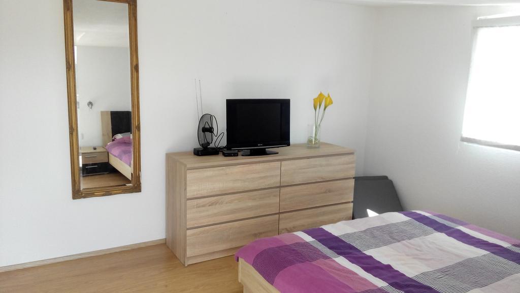 Holiday Home Marsan พูลา ภายนอก รูปภาพ